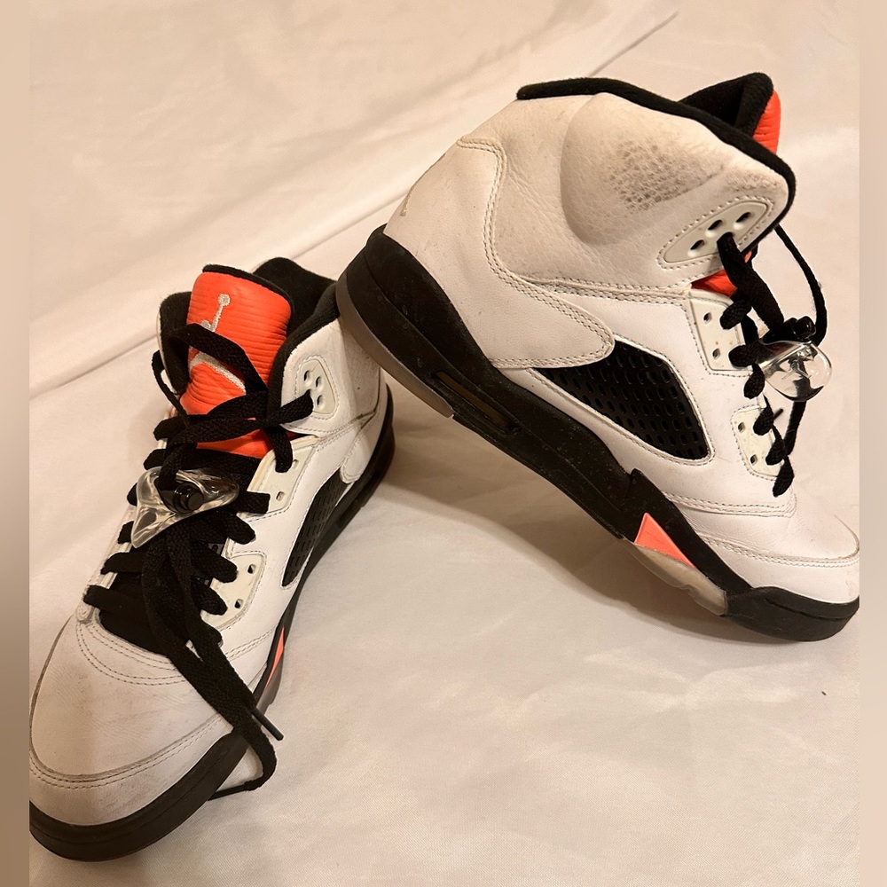Jordan Retro 5 Sunblush - Picture 4 of 4